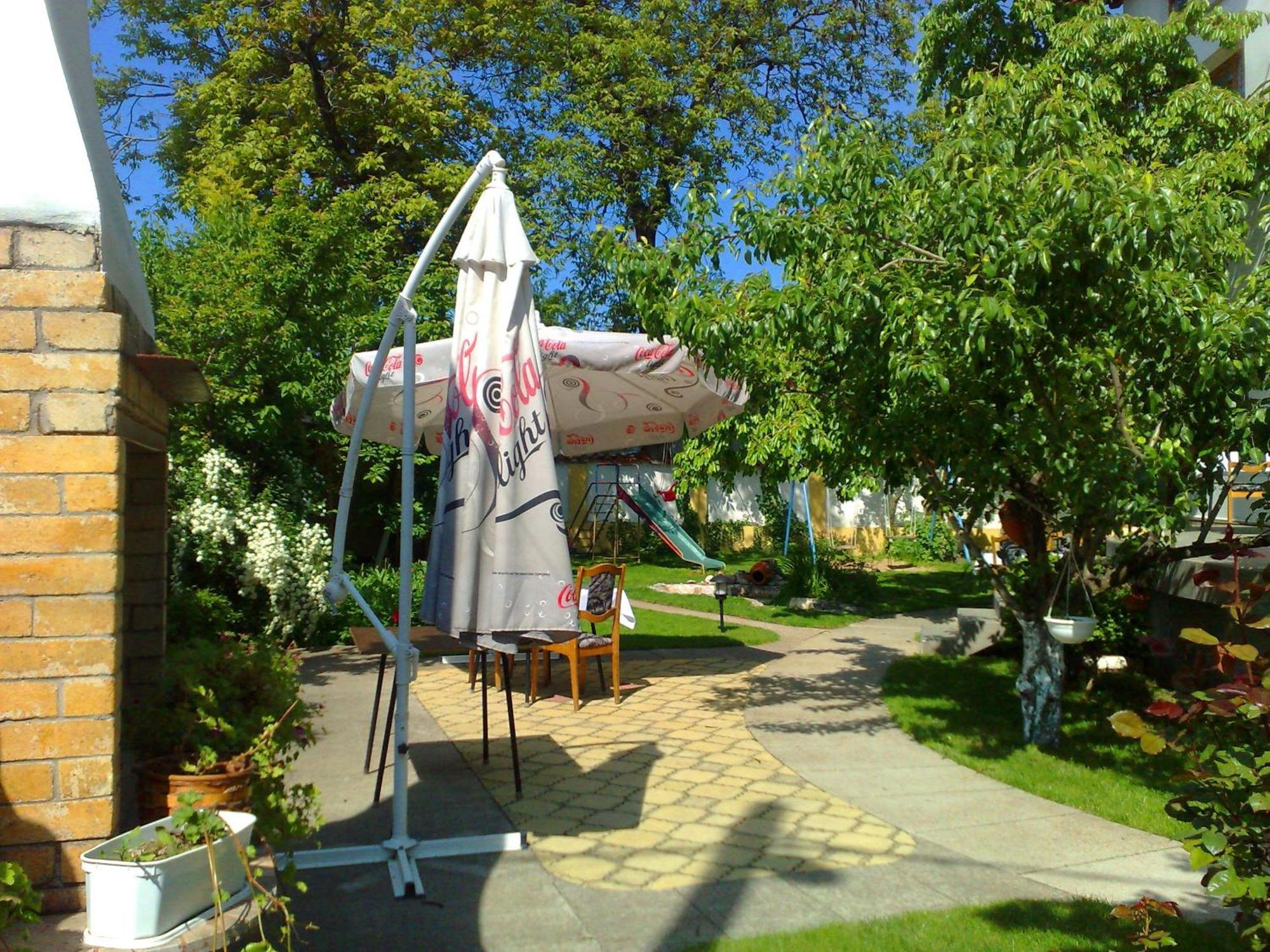 Family Hotel Sonata Samokov Eksteriør bilde