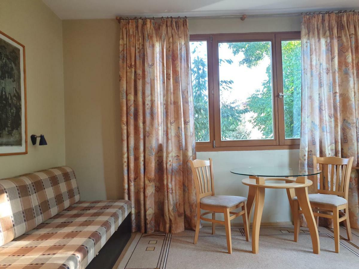 Family Hotel Sonata Samokov Eksteriør bilde